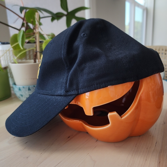 The Cheesecake Factory Baseball Hat - Picture 8 of 10